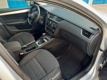 Škoda Octavia Combi 2,0TDI 135KW 4x4 AT Elegance - 5