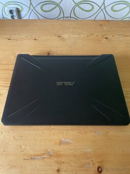 Herní Notebook ASUS FX505D / RYZEN 7 / RTX 2060 - 5