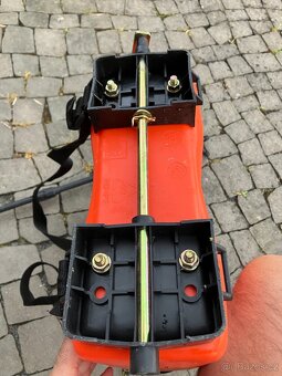 Zahradní postřikovač 12l, velmi dobrý stav - 5