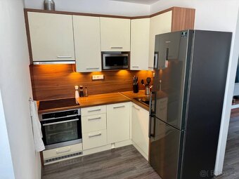2+kk Hornoměcholupská, P-10, 6.500.000,-kč, 64 m2 vč. sklepa - 5