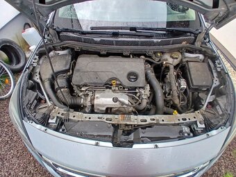 Opel Astra 1.5cdti - 5
