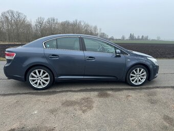 Toyota Avensis 2,2 diesel Automat převodovka - 5