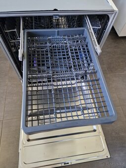 Myčka Beko 60cm - 5