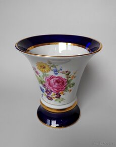 Krásná elegantní váza na květiny od manufaktury Royal Dux - 5