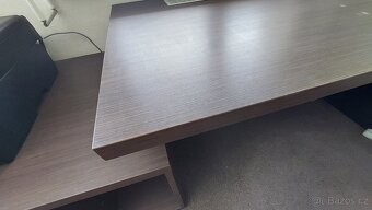 Kancelář nábytek, stoly, židle, komoda - 5