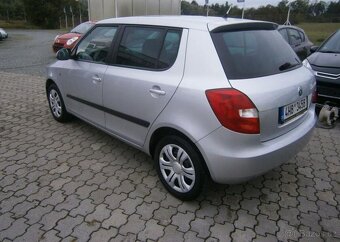 Škoda Fabia 1.2i CZ,1.maj.2x kola benzín manuál 44 kw - 5