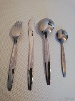 Sada 8 ks - talířú Orion - srdíčka a příború Toner - 5