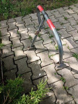 Parkovací zábrana - 5