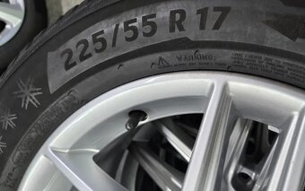 17 AUDI A4 A6 ET28 6.5J 5X112 MICHELIN 225/55 R17 - 5