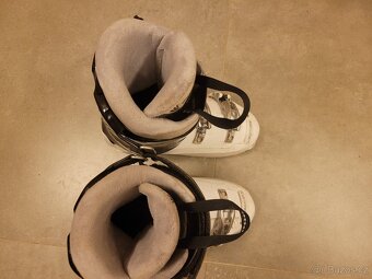 Přeskáče Venus Exclusive 23,5 - 5