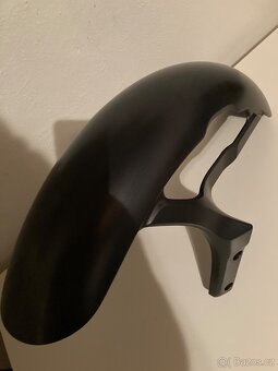 Přední blatník Ducati Monster 620 Dark - 5