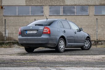 Škoda Octavia 2 z roku 2007 - 5