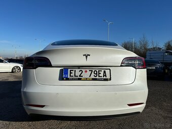 Tesla Model 3 2021 - 5