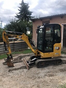 Caterpillar CAT 301.8 - 5
