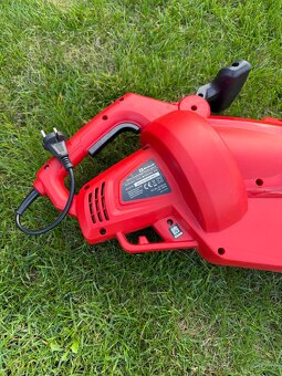 Einhell Elektricky vysavač a fukar na listí - 5
