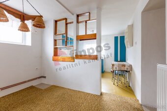 Prodej rodinného domu 4+kk s vedlejší stavbou  a garáží v ob - 5