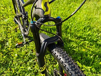 Celoodpružené horské kolo Scott Spark carbon vel.L - 5