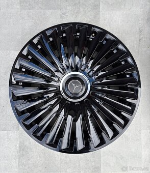 EQE SUV 22 W294 A294 AMG Mercedes R22 - 5