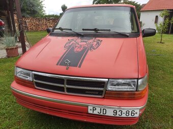 Chrysler Voyager 3,0 V6 - 5