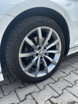 Volkswagen Passat R-Line 110kW 2.0TDi aut., tažné,panorama - 5