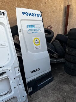 Zadní dveře iveco Daily 2023 - 5
