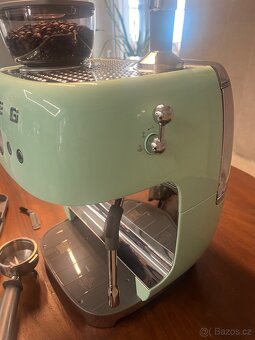Pákový kávovar SMEG - 5
