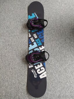 Snowboard cca 145 cm + boty 42/8 - 5