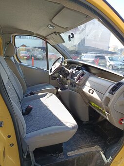 Opel Vivaro - 5
