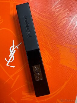 Rtěnka Yves Saint Laurent N.O.V.Á. - 5