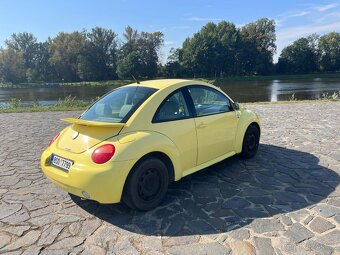 Volkswagen New Beetle 1.6 - 5