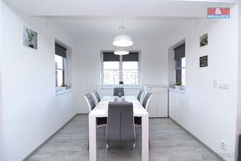 Prodej rodinného domu, 177 m², Veleň, ul. U Rybníka - 5
