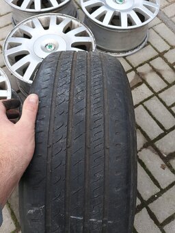 Originál disky Škoda + gumy - 5