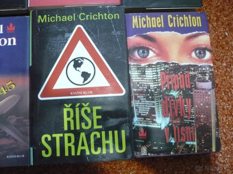 8 x Michael Crichton - 5