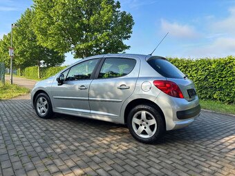 PEUGEOT 207 1.4 16V 65 kw - 5