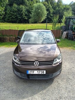 VW Touran 1.6 tdi DSG - 5