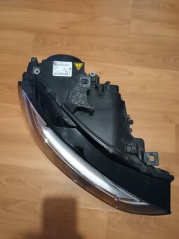 Audi A4 8K0 LE10B6235 - 5