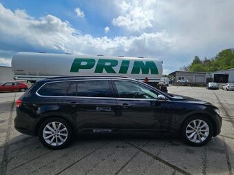 Volkswagen Passat B8 2.0 TDI, r.v. 2015, 278 000 km - 5