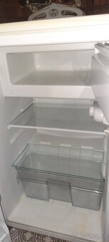 Malá lednička s mrazákem Gorenje - 5