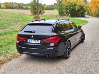 BMW 530d xDrive G31 Sport Line (195 kW) – krásný stav - 5