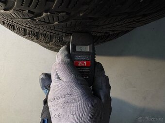 Zimní pneu Nokian + Altenzo 235/55R19 - 5