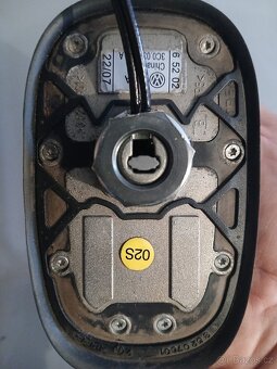 Originál anténa Passat B6 - 5