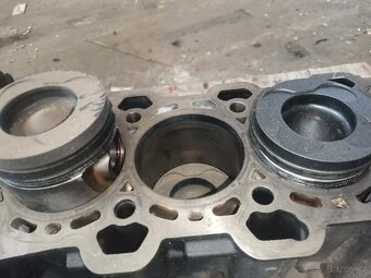 Bmw e60,e61 535d 200kw blok - 5