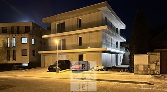 Prodej, Byty 5+kk, 169m2 + 72m2 terasa a 34m2 balkon - Prah - 5
