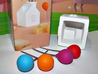 Napichvátka designová sada 4 balónky + stojánek domeček . - 5