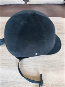 Jezdecké helmy - 5