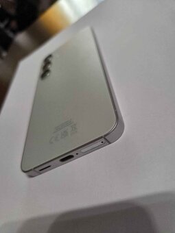 SAMSUNG Galaxy S24 8GB/256GB Marble Gray - 5