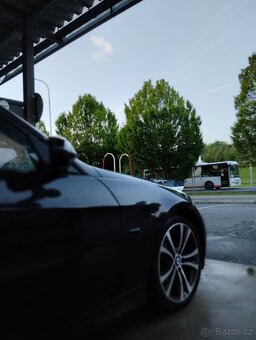 BMW e91 318d 2007 - 5