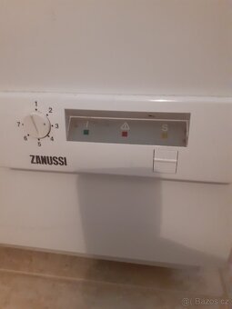 Pultový mrazák Zanussi - 5