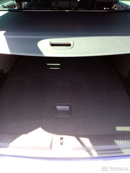 VW Touran RLINE  2.0CR DSG matrix,acc,kamera,tažné atd - 5