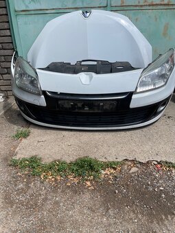 RENAULT MEGANE III FACE LIFT—-KOMPLET BILY PREDEK - 5